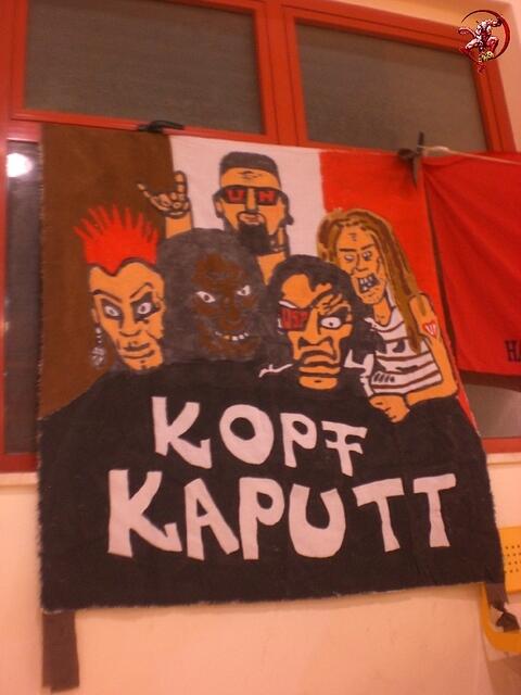 U.H-USP
KOPF KAPUTT