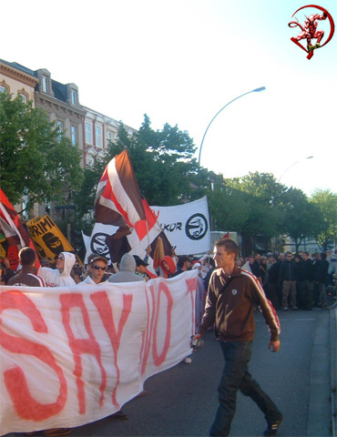 "Say No To Racism"
מהתפאורה מול בית"ר