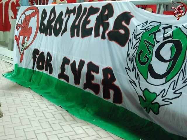 ! Thank you for coming
U.H - G-9
Brothers for ever