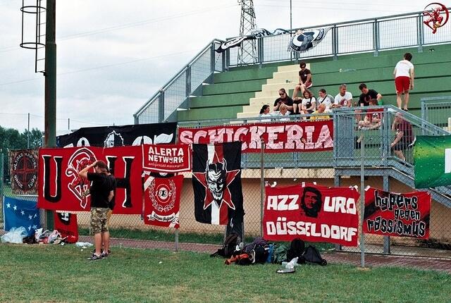 ultras_banner_by_quadraro_d3ixl88_001.jpg
